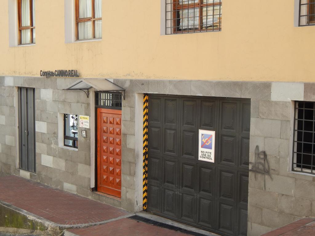 Appartamento Departamento Quito Historico Esterno foto