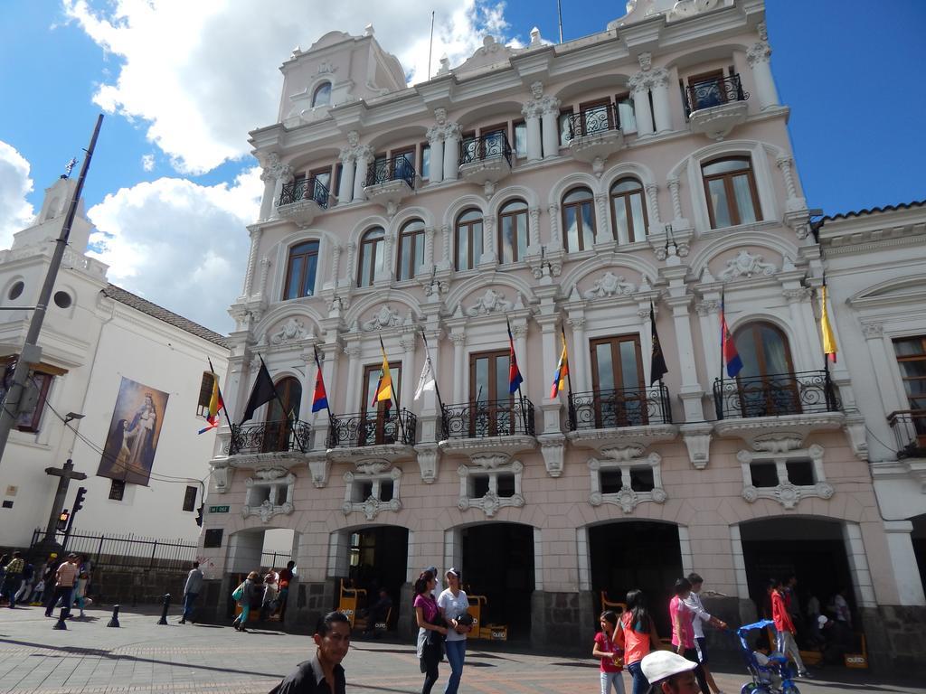 Appartamento Departamento Quito Historico Esterno foto
